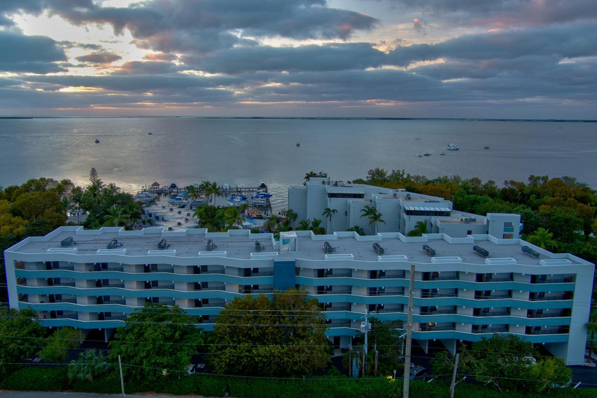 Апарт отель 2Br In Key Largo W Pool And Sunset Views Экстерьер фото